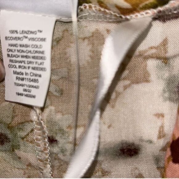 Sonoma Floral Print Open Front
Kimono(One Size) - Picture 7 of 7